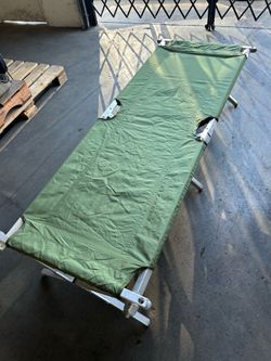 Camping sleeping cot