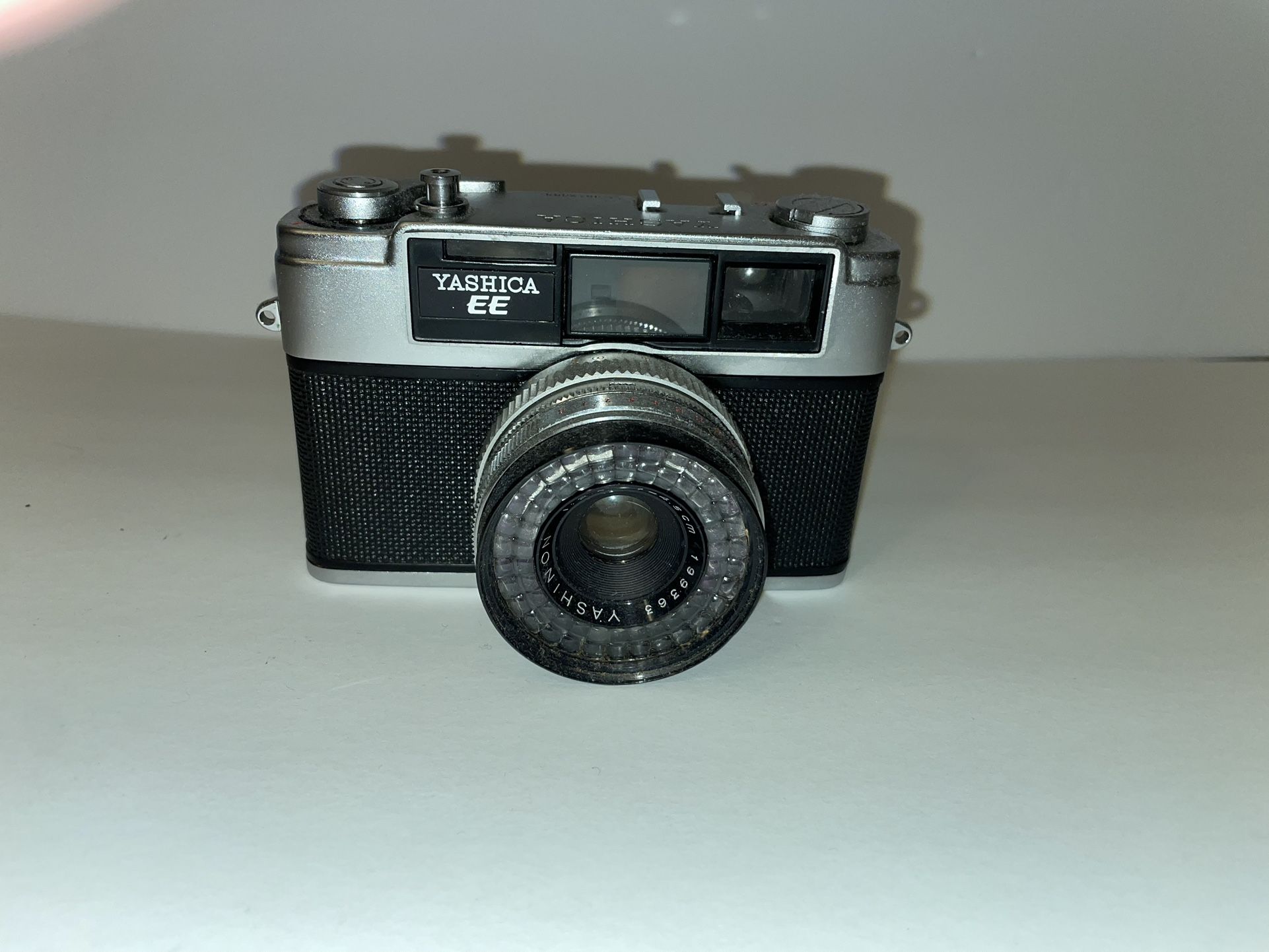 Yashica EE 35mm Camera 