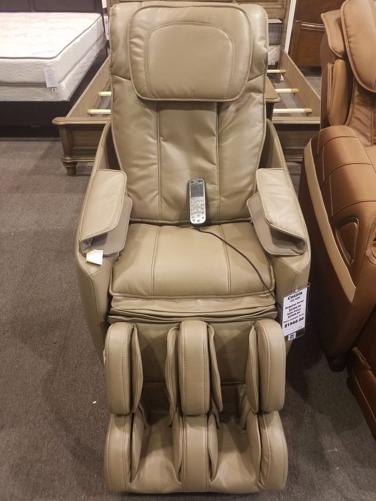 Cozzia CZ-328 Massage Chair