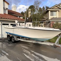 87 Stratos Center Console 25ft 