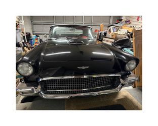 Ford Thunderbird