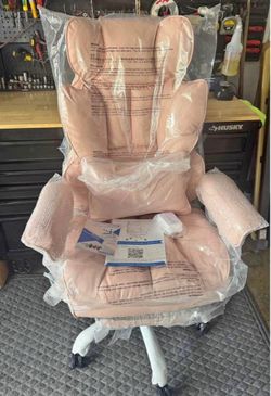 Executive Office Chair with Footrest