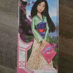 Disney Princess Mulan 11.5 Inch Doll BRAND NEW