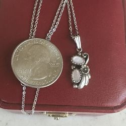 Vintage 925 Sterling Silver, Small Mother Of Pearl , Native Am.  Necklace , Marked S Sterling , 18in 925 Chain . 