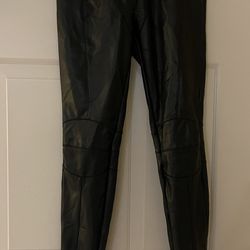 Faux Leather Skinny Pants Size M
