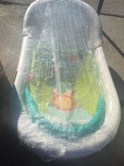 Baby bathtub