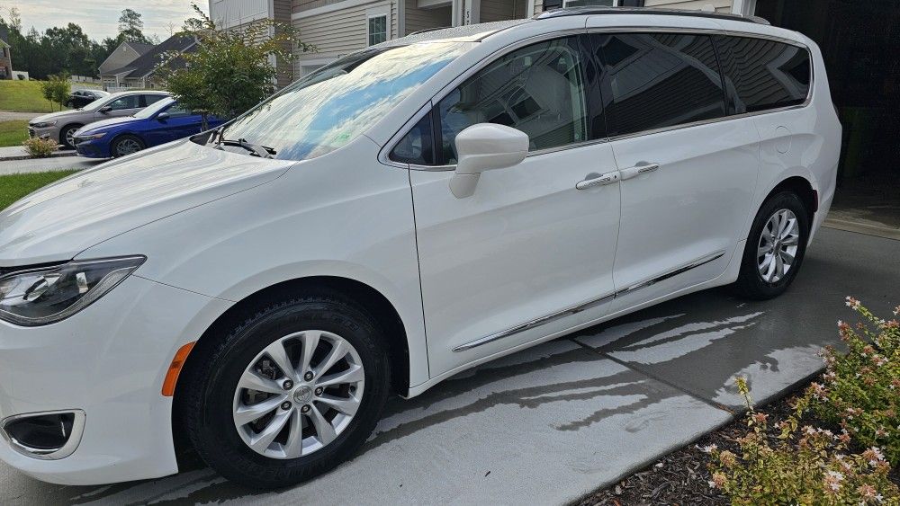 2018 Chrysler Pacifica