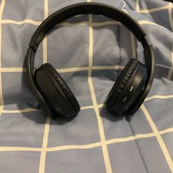 Bytech Wireless Bluetooth Headphones – Great Condition
