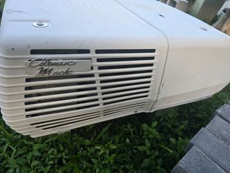RV ac unit