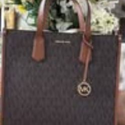 Micheal Kors Large Tote Purse