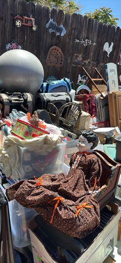 Yard sale may 8, 9and maybe the 10th. Fifth and wildwood in Yucaipa