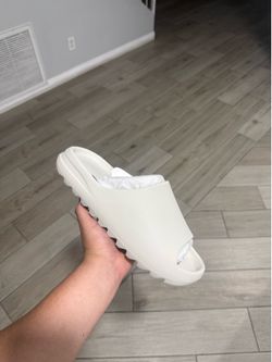 Yeezy Slides