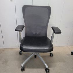 Haworth Zody Ergonomic Task Chair With Lumbar Support Tensioner 