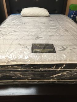 Double sided mattress and Box