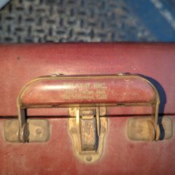 ANTIQUE RELAX IT ROLLER  VIBRATOR IN CASE W OWNERS MANUAL 