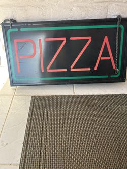 Pizza sign