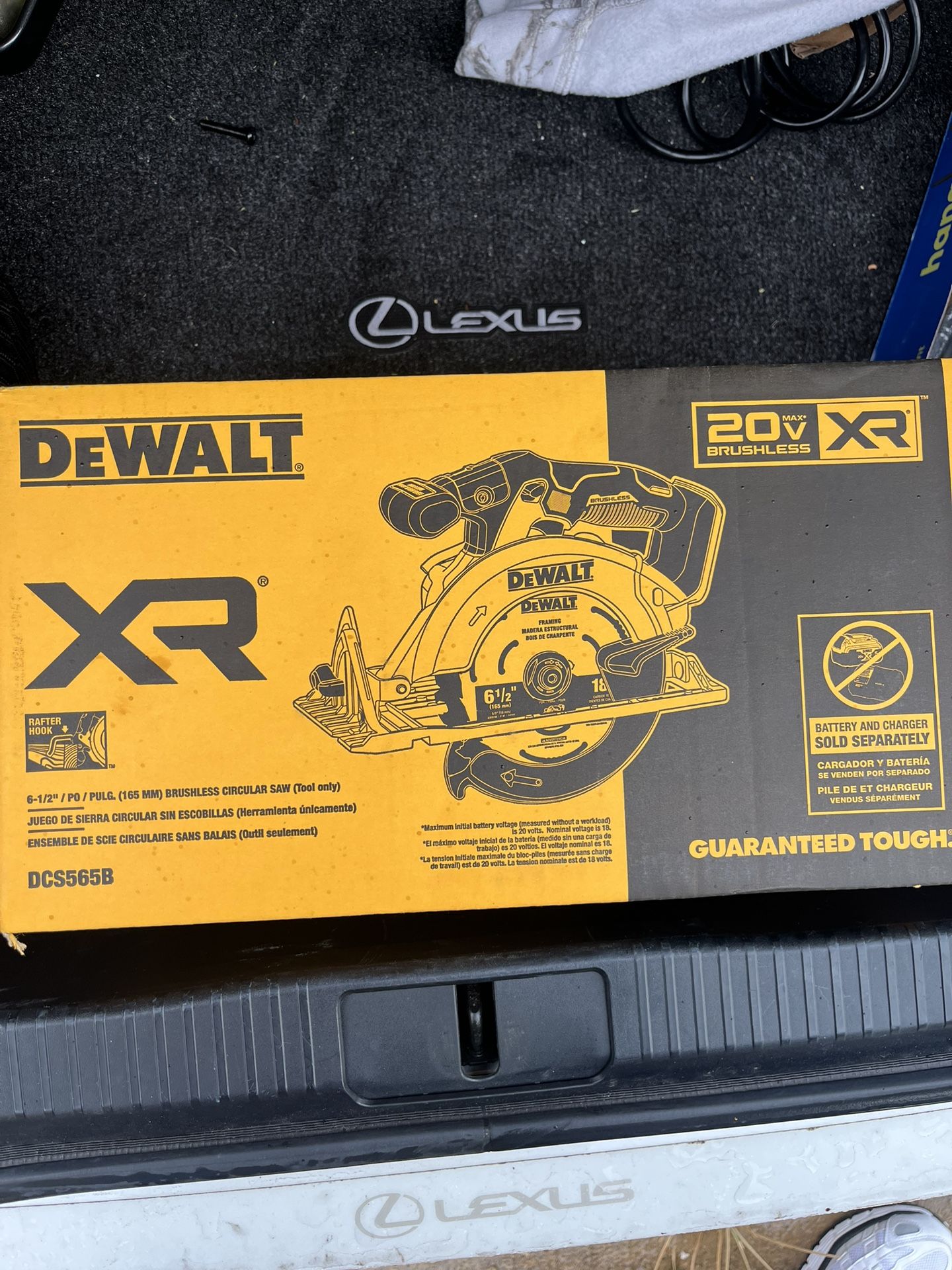 Dewalt 20v 6 1/2 circular saw 