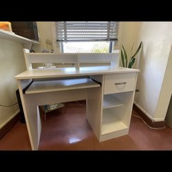 Desk/office Desk