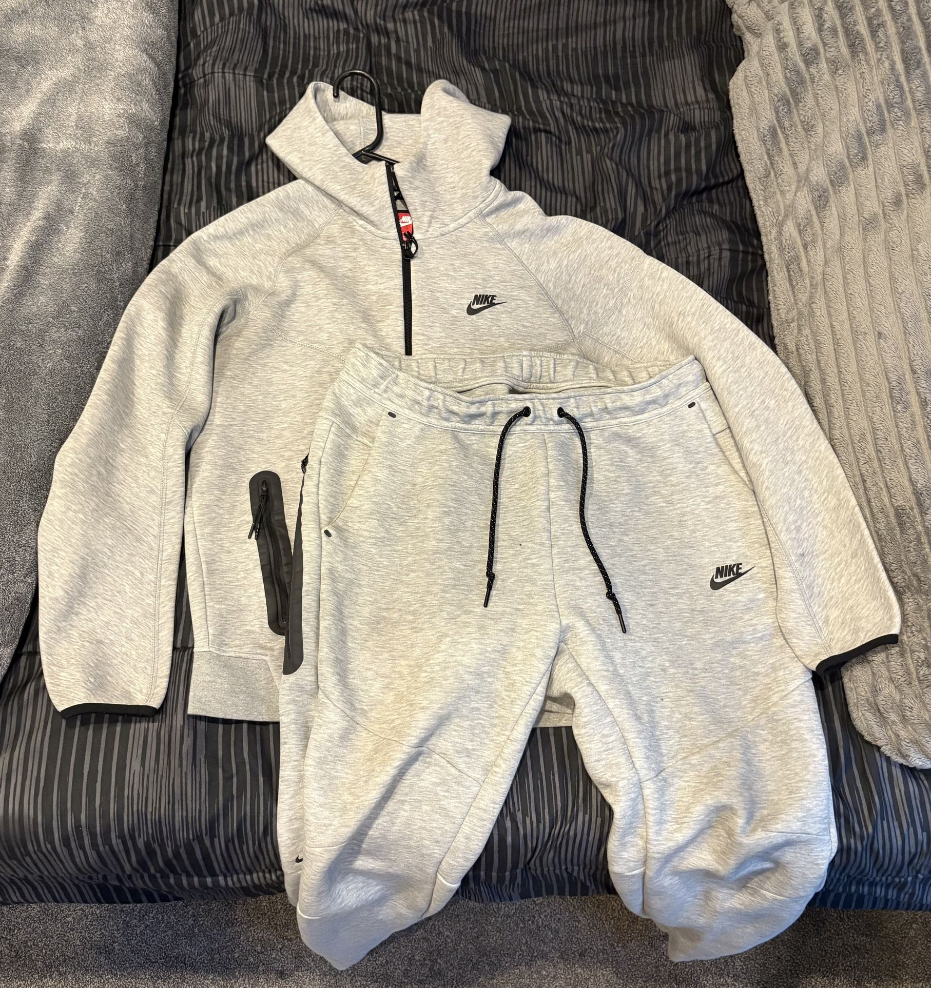 Nike Tech