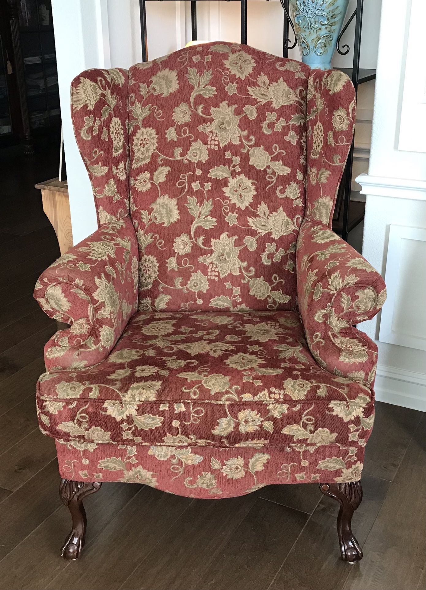 Traditional Wingback Accent Chair