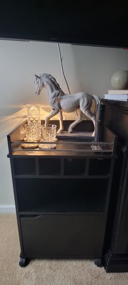 Large horse sculpture