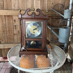 Howard Miller Clock Model 4993 