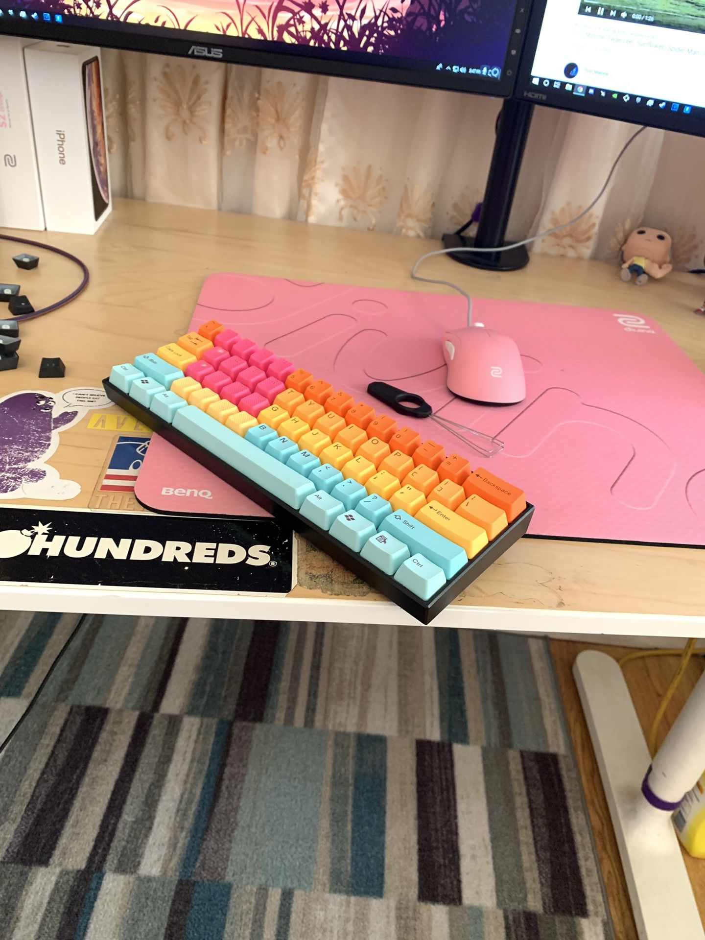Tai-Hao Rubber Keycaps + Hawaii Set (KEYCAPS ONLY)