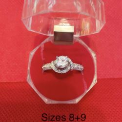 Engagement Ring With Box 