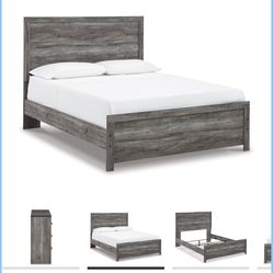 Cama nueva, colchón nuevo, boxspring y gavetero. New bed, new mattress, new boxspring, new drawer.