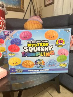 Crazy Fun Mystery Squishy Dumpling Countdown Calendar
