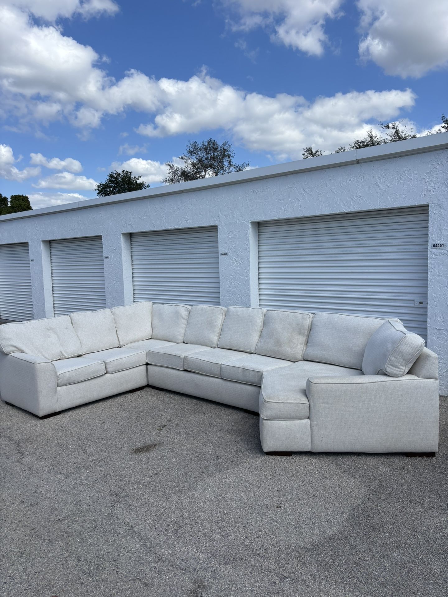 White Kevin Charles Sleeper Sectional