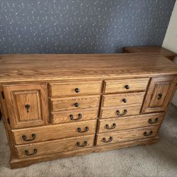 Dresser Set