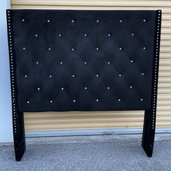 Black headboard