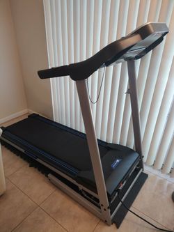 Treadmill Xterra TR260