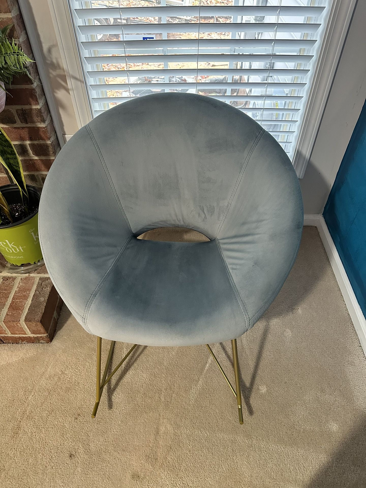 Velvet Powder blue Accent Chair