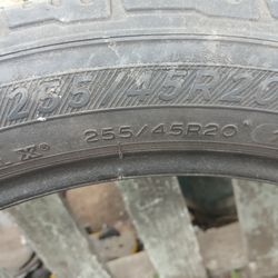 255/45/20