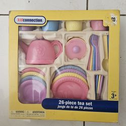 26 Piece TeaSet New in box
Pick up Tamarac 33319
