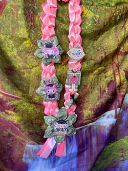 Graduation leis