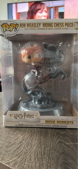 Ron Weasley Riding Chess Piece Funko Pop, movie moments