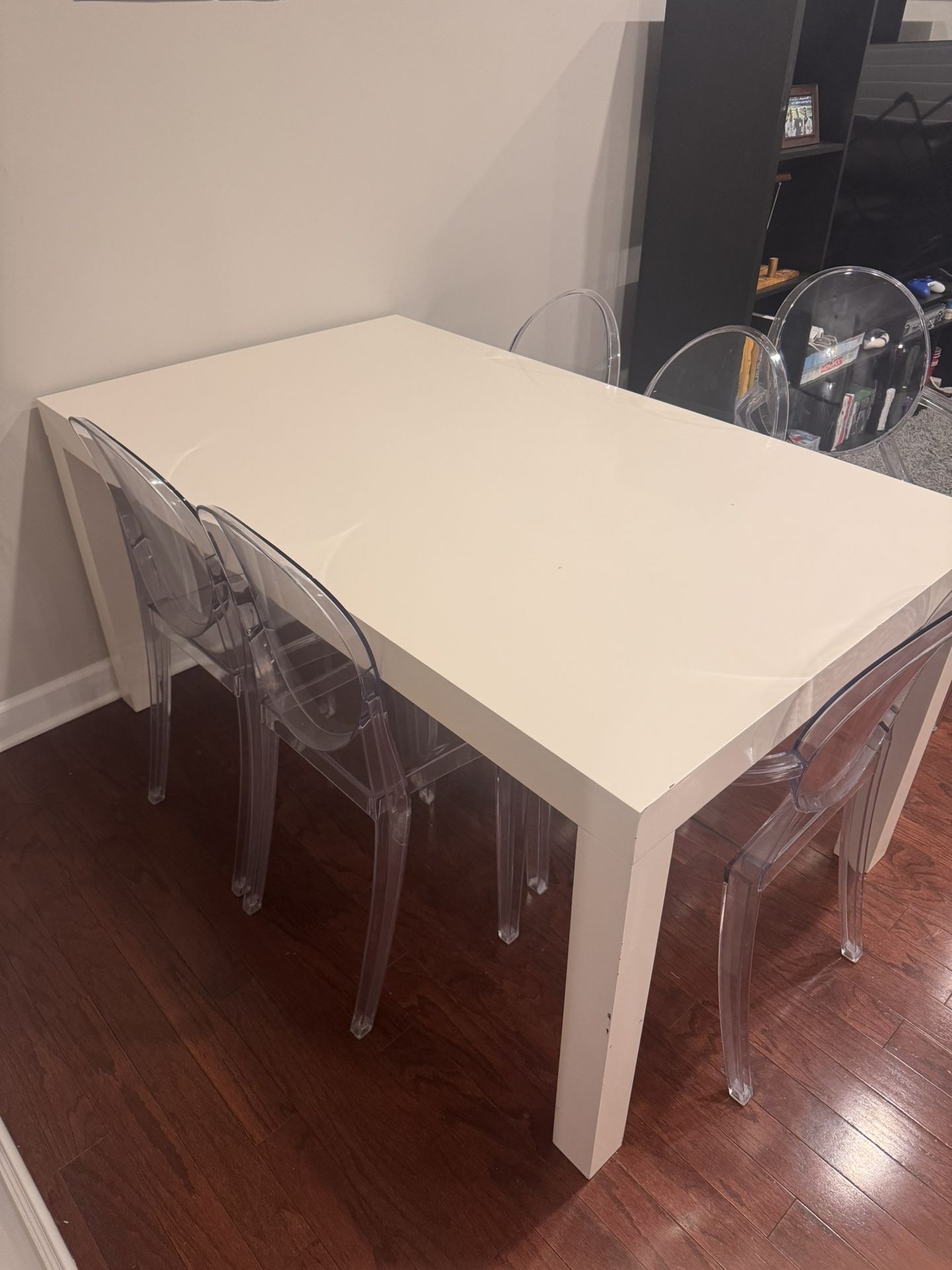 Carson Dining Table And Ghost Chair Set