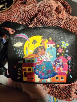 Encanto crossbody