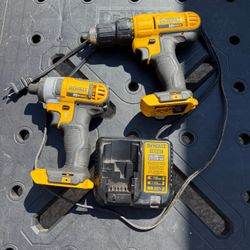 DeWalt 20v impact and drill with charger.