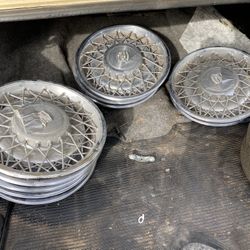 Cadillac Hubcaps 