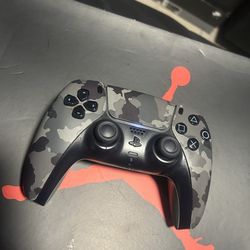 PS5 CONTROLLER
