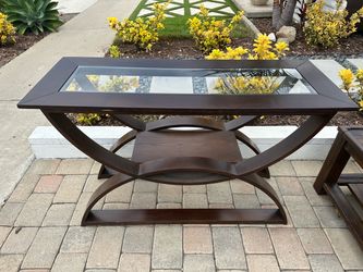 Entryway table
