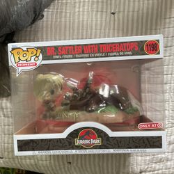 Funko POP! Moments: Jurassic Park - Dr. Sattler with Triceratops New