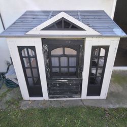 Kidscraft play house