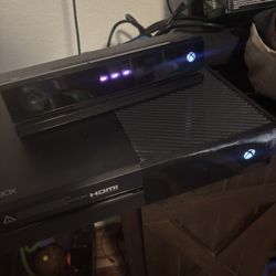 Xbox ONE Console & Microsoft Kinect for Xbox One