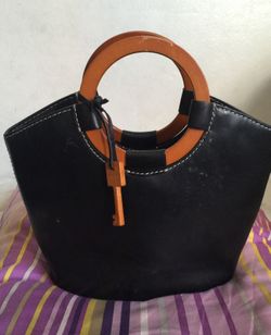 Fossil black leather handbag