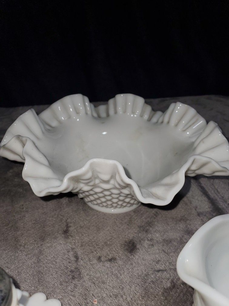 Vintage Fenton Hobnail Bowl - Vintage White Hobnail Ruffled Edge Bowl - Fenton Fruit Bowl - Fenton Milk Glass - Milk Glass Bowl